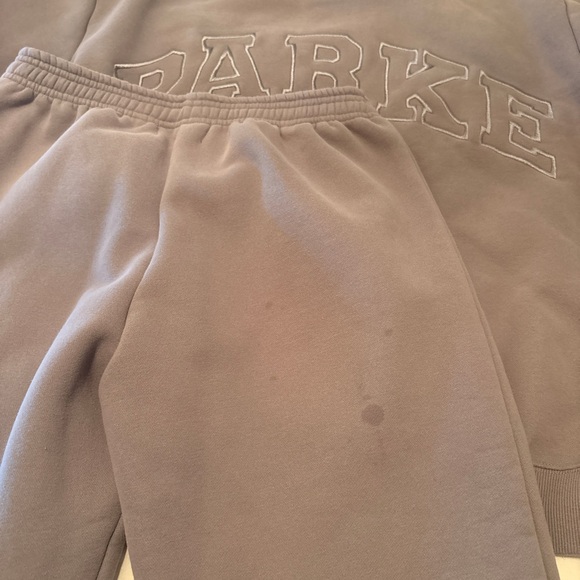 Parker Women's Sweatshirt - Soft Gray - Picture 6 of 6